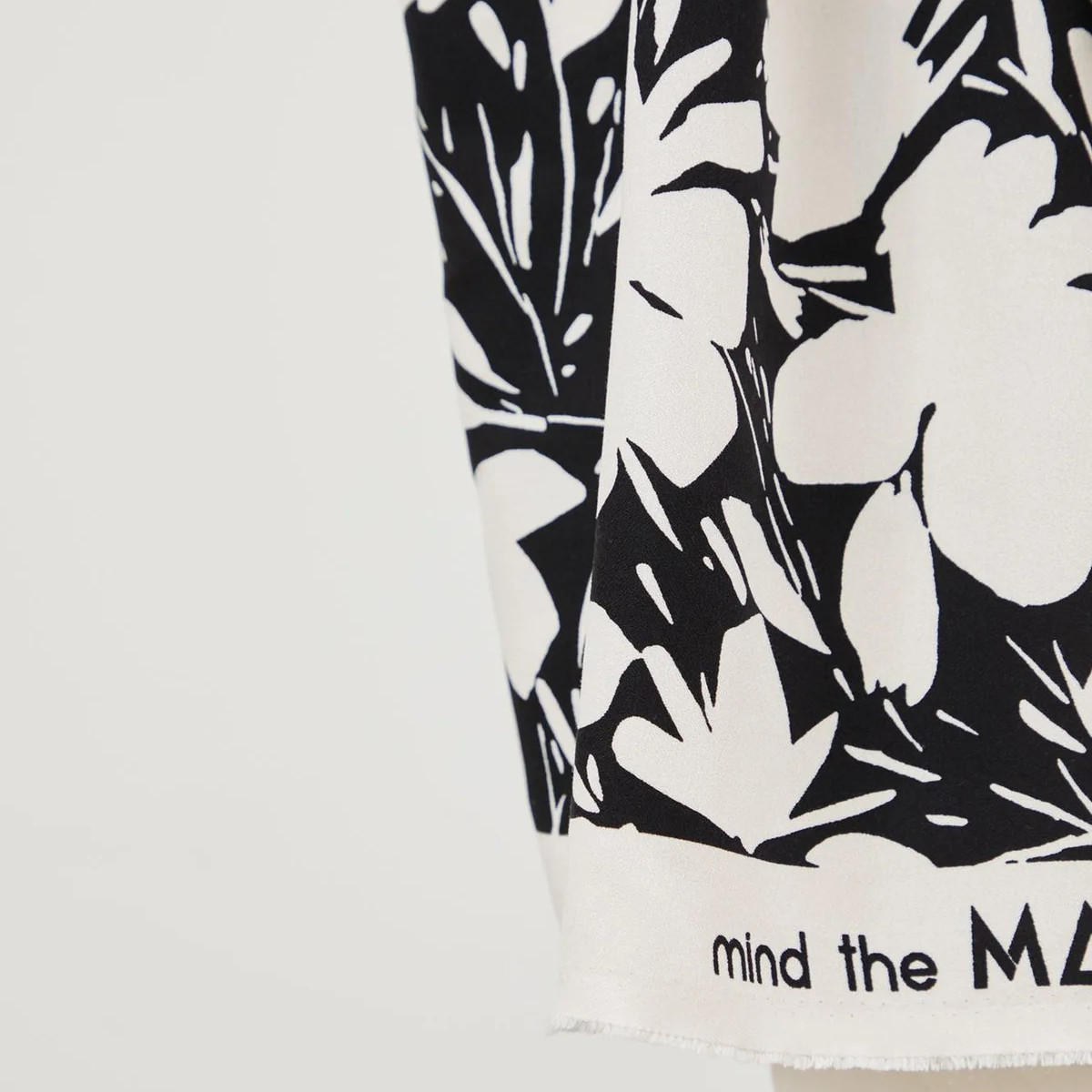 Floral Shade viscose - white - Image 2